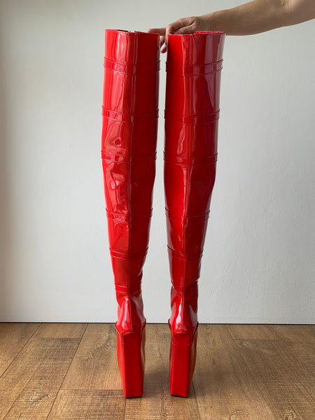 DUNGEON 12-buckle padlocks + 2 Locking Zipper Crotch Thigh Hi Heelless Fetish Ballet Wedge Hoof boots
