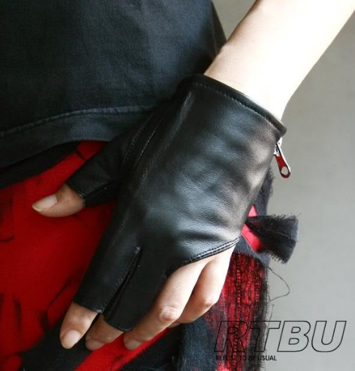 Genuine Leather Lambskin Sheepskin Punk Rocker Biker Dancer Fingerless Zip Glove (for 18cm palm)