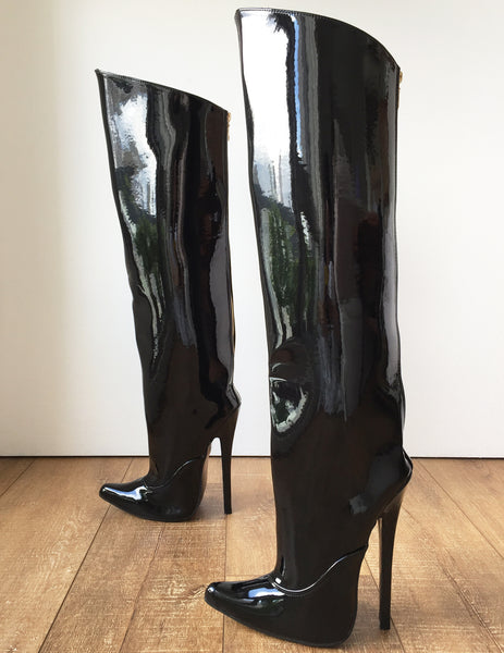 RTBU KICK 18cm Knee Hi Stiletto Straight Hard Shaft Gold Piping Patent Black