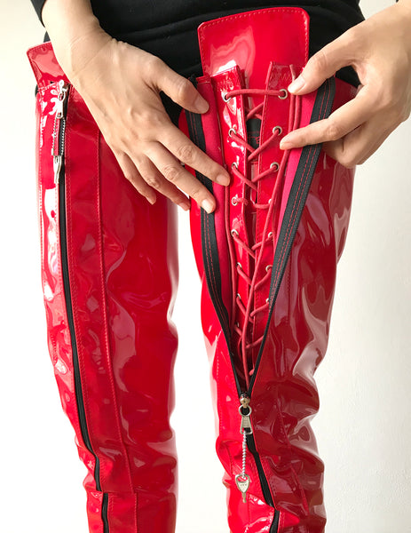 RTBU PAUL 15cm Platform Crotch Lockable Burlesque LaceUp Zip Red Patent