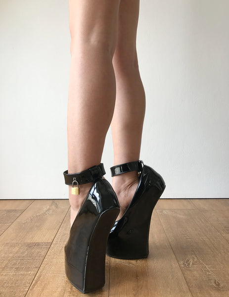 Zora Fetish Heelless Hoof Sole Platform Pump Lockable Padlock Strap Patent Black