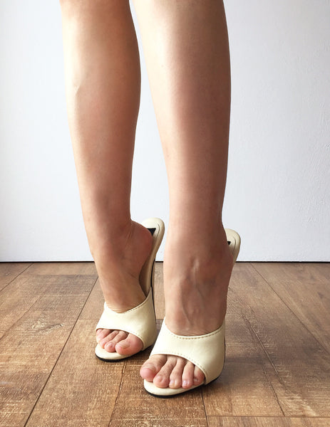 18MULE 18cm Hi Heel Stiletto Fetish Slipper Slides Cream Sexy Mistress