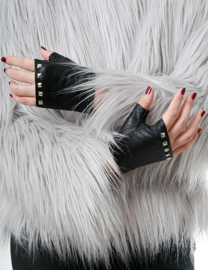 Genuine Soft Lambskin Leather Punk Boxing Fighting Biker Riding Fingerless Glove with metal studs