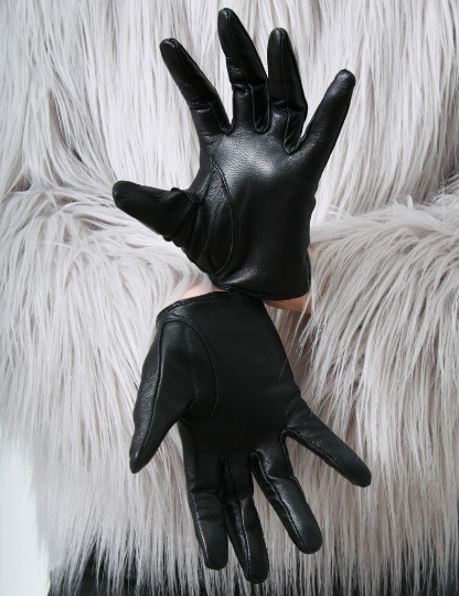 Genuine Sheepskin Leather Fashion Runway Celebrity Model Scoop Wrist Gloves
