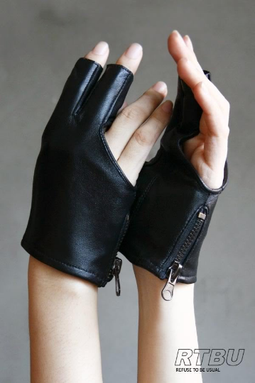 Genuine Leather Lambskin Sheepskin Punk Rocker Biker Dancer Fingerless Zip Glove (for 18cm palm)